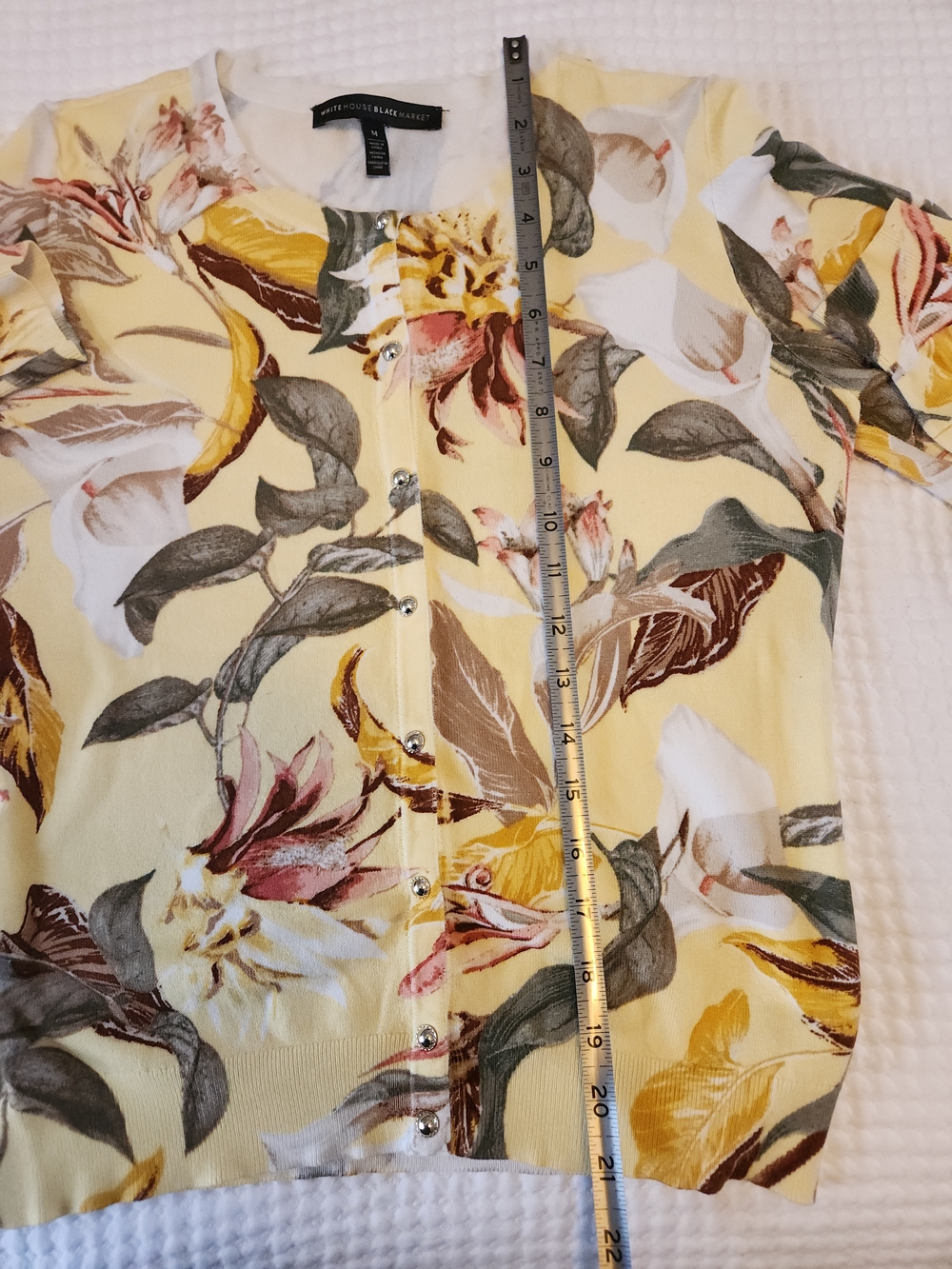 White House Black Market Yellow Floral Button Cardigan Top - Picture 6 of 6